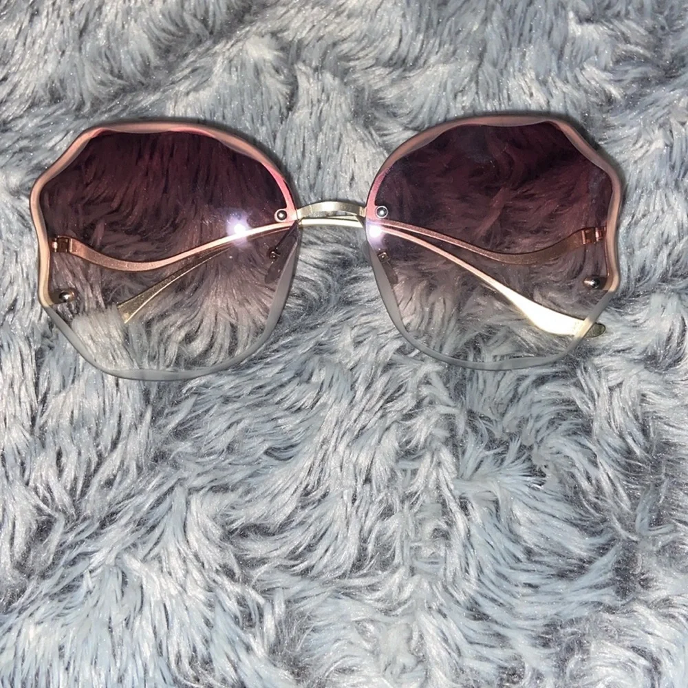 SHEIN sunglasses 🕶️ purple and gold with case